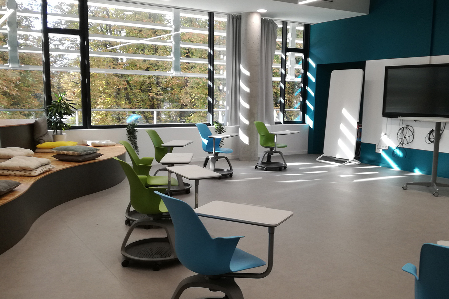 Le plateau design : deux espaces et un